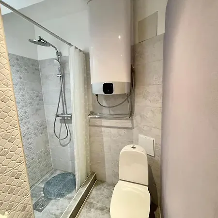 Lovely And Quiet Condo In Kristiine. Free Parking. Tallinna Exterior photo