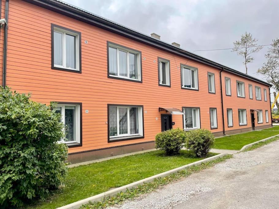 Huoneisto Lovely And Quiet In Kristiine. Free Parking. Tallinna