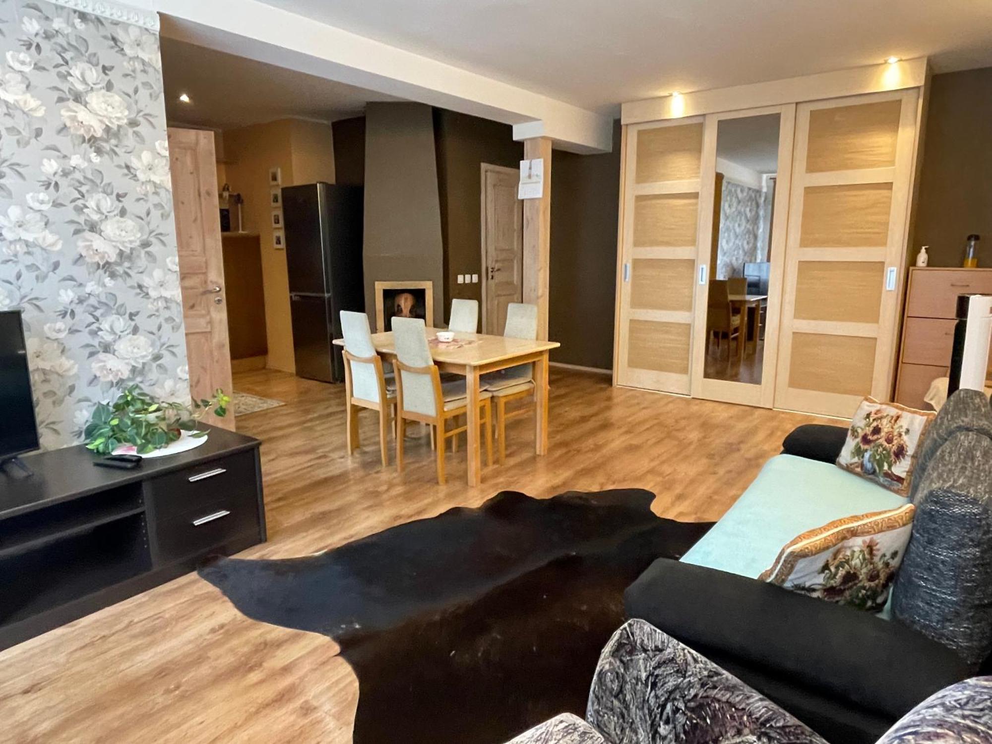 Апартамент Lovely And Quiet In Kristiine. Free Parking. Талин