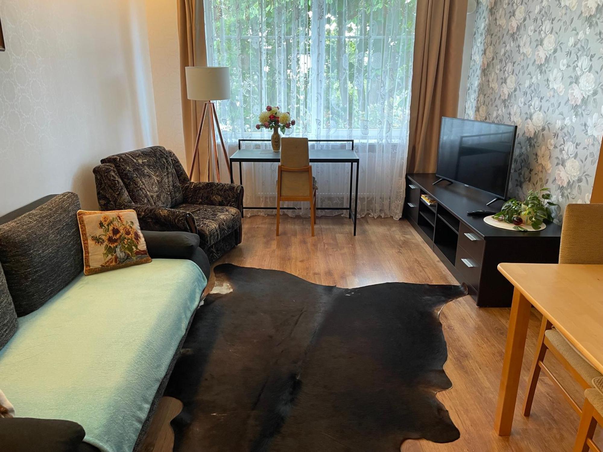 Lovely And Quiet In Kristiine. Free Parking. Apartamento